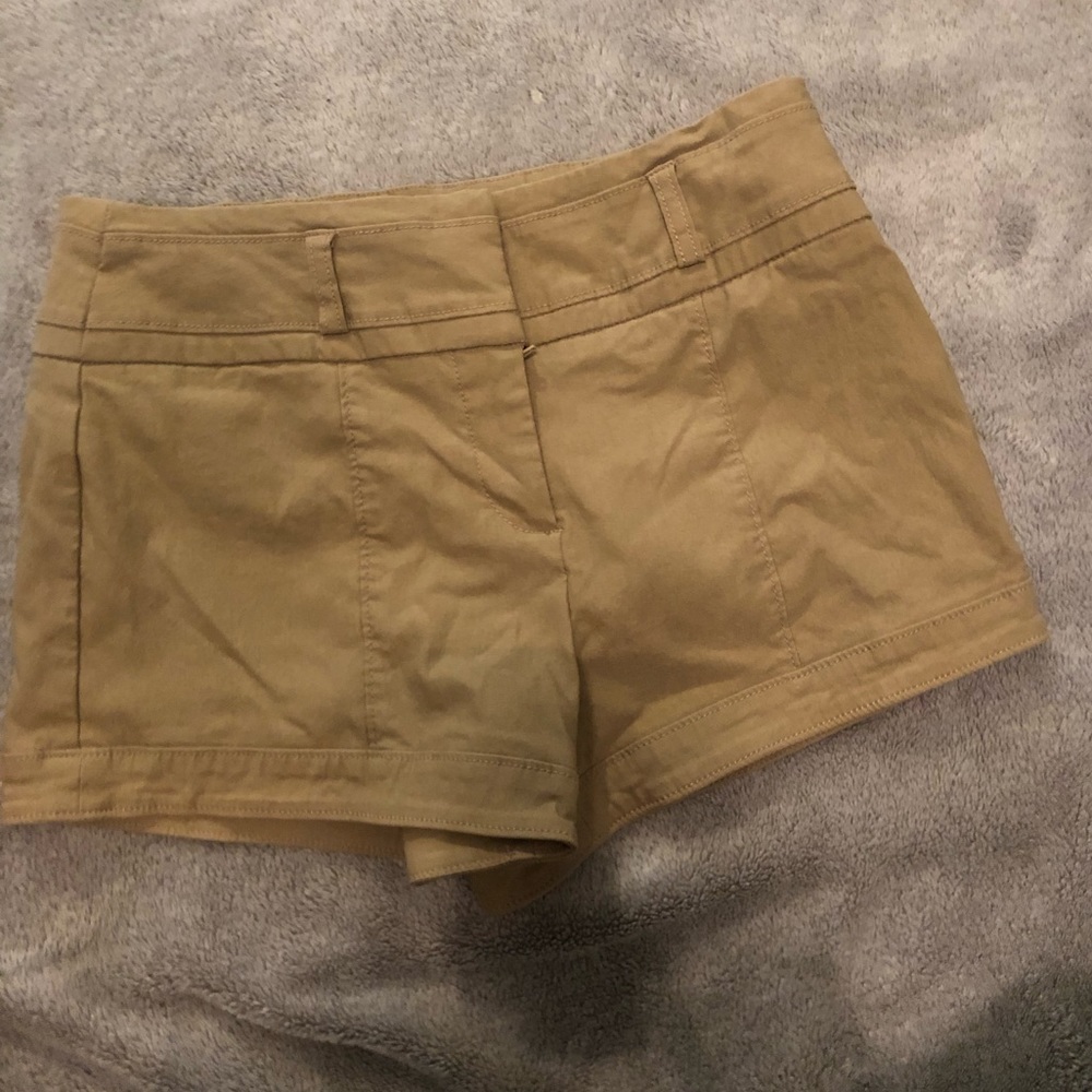 Khaki shorts